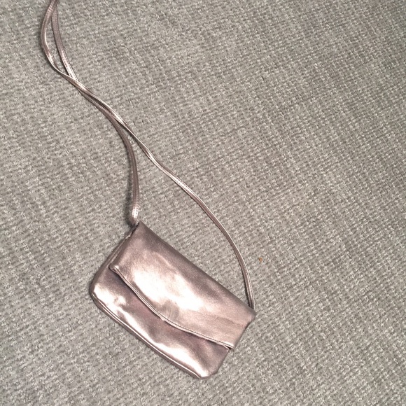 Handbags - Crossbody metallic rose gold bag